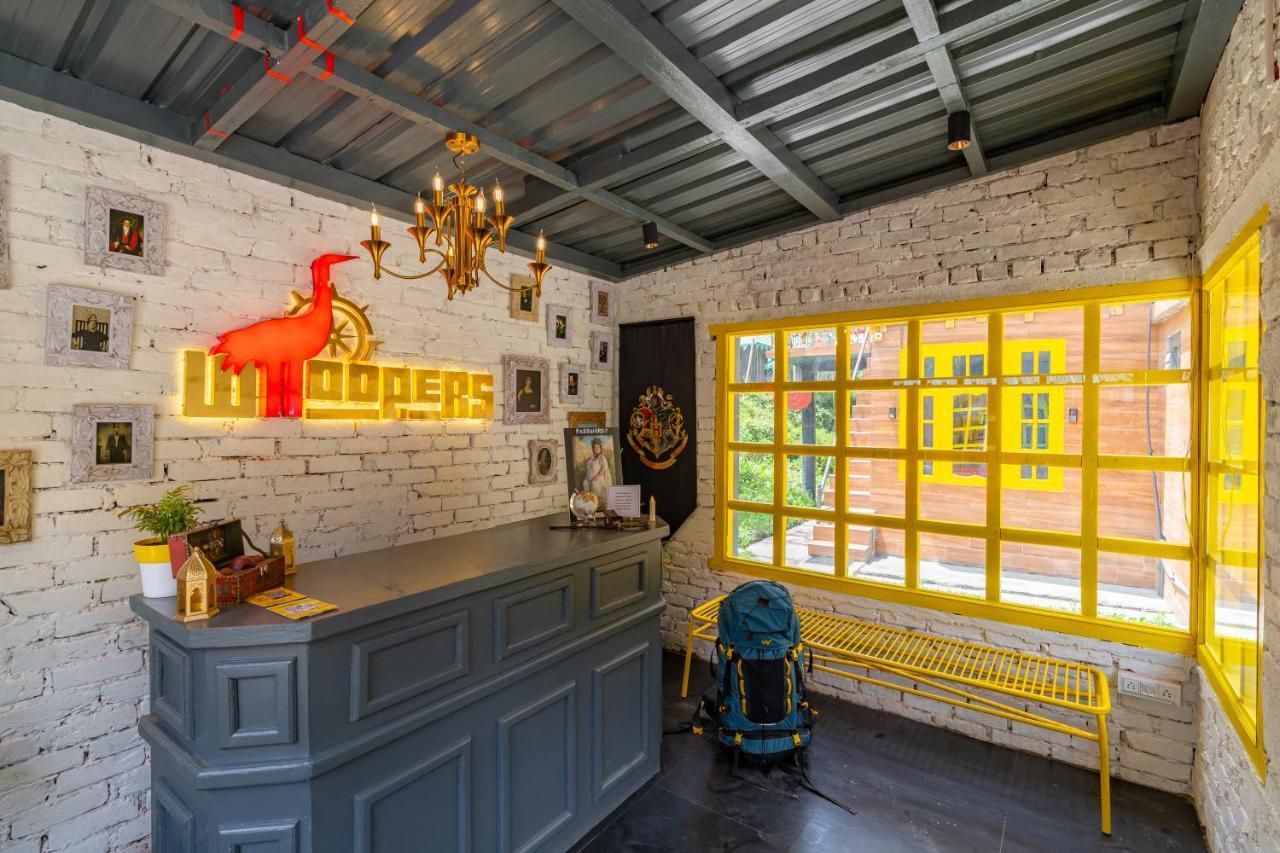 Whoopers Boutique Kasol Hostel ภายนอก รูปภาพ