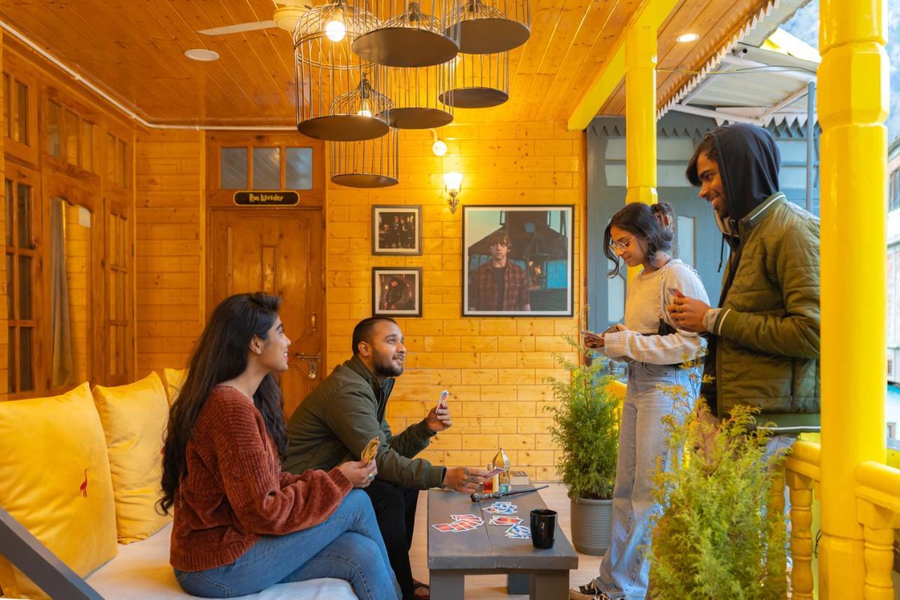 Whoopers Boutique Kasol Hostel ภายนอก รูปภาพ