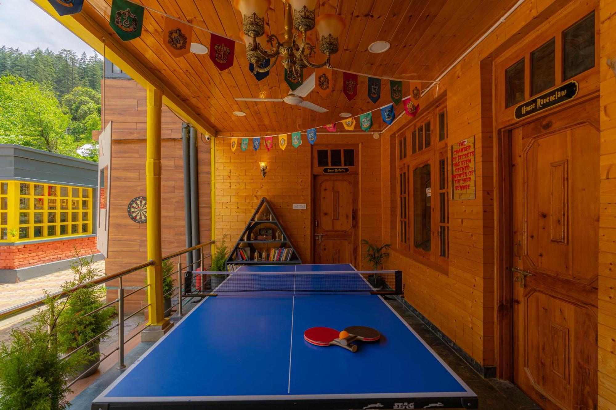 Whoopers Boutique Kasol Hostel ภายนอก รูปภาพ