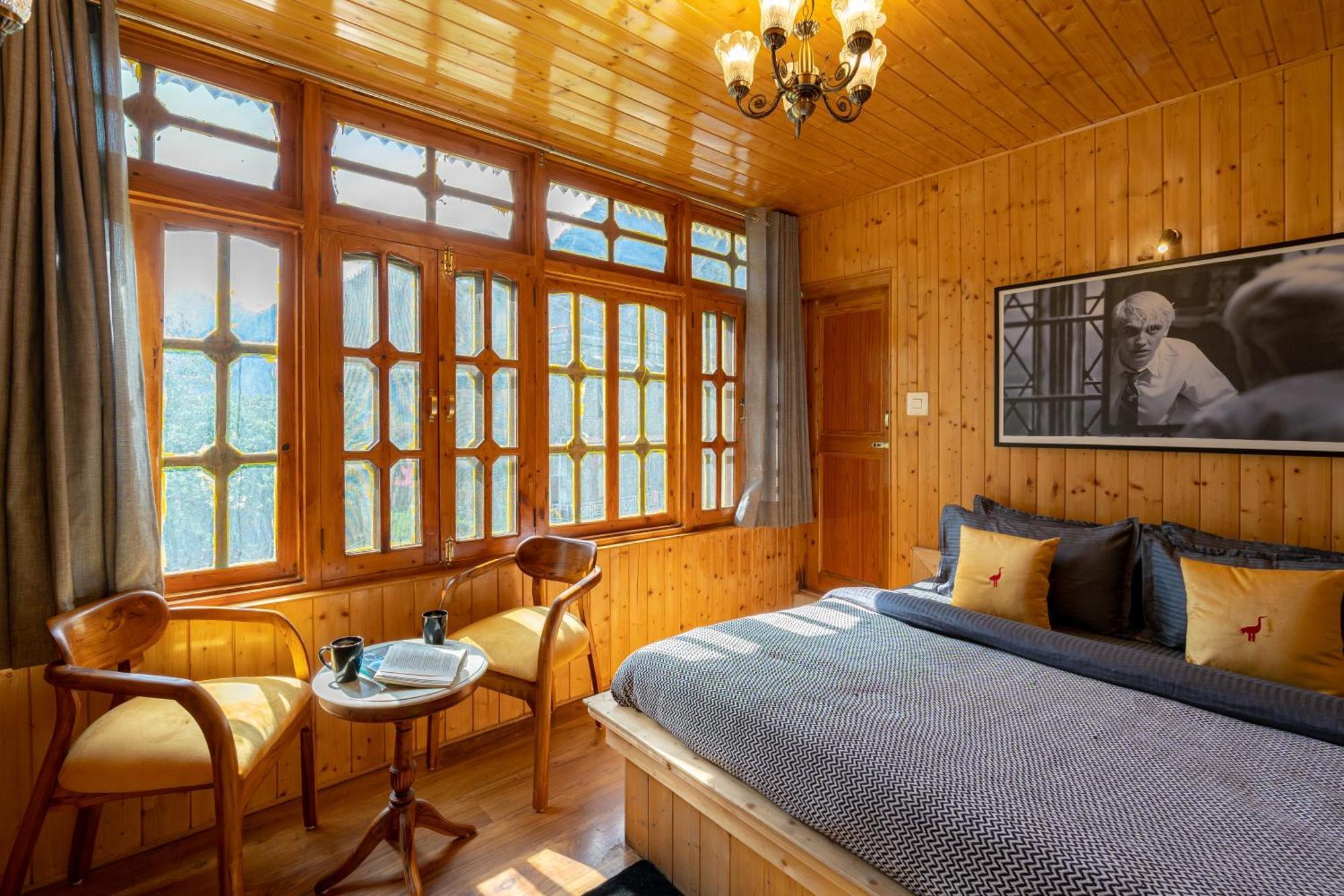 Whoopers Boutique Kasol Hostel ภายนอก รูปภาพ